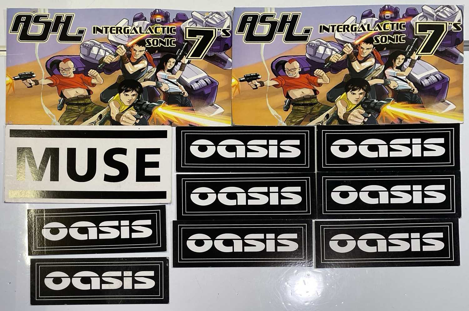 Lot 72 - SHOP DISPLAY BOARDS INC OASIS.