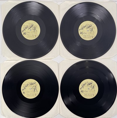Lot 41 - RIDE - GOING BLANK AGAIN TOWNHOUSE ACETATES - FULLY SIGNED BY THE BAND.