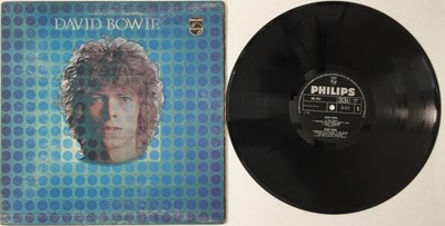 Lot 97 - DAVID BOWIE - DAVID BOWIE (PHILIPS) LP (ORIGINAL UK COPY - SBL 7912).