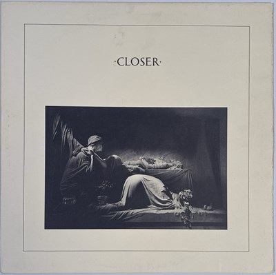 Lot 67 - JOY DIVISION - CLOSER LP (UK ORIGINAL - RED TRANSLUCENT - FACTORY - FACT 25)