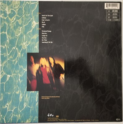 Lot 10 - NIRVANA - NEVERMIND LP (ORIGINAL EU PRESSING - GEFFEN GEF 24425)