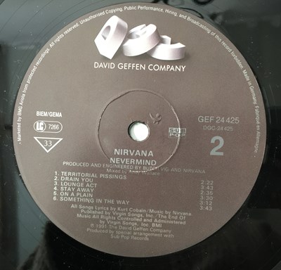 Lot 10 - NIRVANA - NEVERMIND LP (ORIGINAL EU PRESSING - GEFFEN GEF 24425)