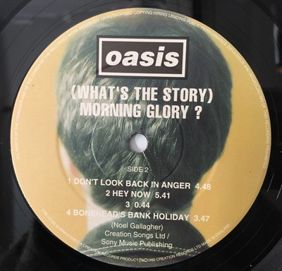 Lot 17 - OASIS - (WHAT'S THE STORY) MORNING GLORY? LP (ORIGINAL UK COPY - CREATION CRE LP 189)