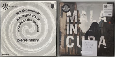 Lot 32 - BOX SET RARITIES PACK