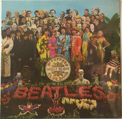Lot 27 - THE BEATLES - SGT. PEPPER'S LONELY HEARTS CLUB BAND LP (ORIGINAL UK STEREO COPY - PCS 7027)