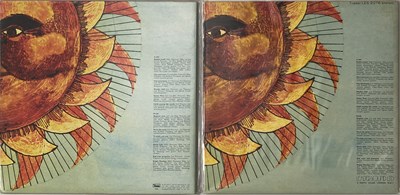 Lot 76 - LAL & MIKE WATERSON - BRIGHT PHOEBUS LP (ORIGINAL AND REISSUE COPIES)