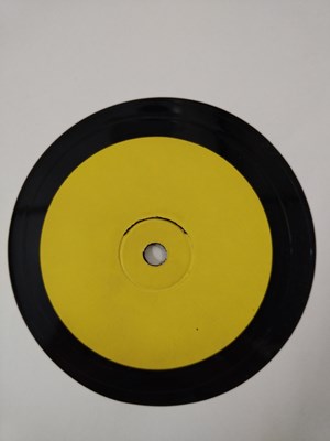 Lot 20 - ELVIS PRESLEY - JAILHOUSE ROCK (10" 78RPM - 1958)
