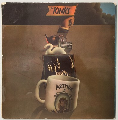 Lot 419 - THE KINKS - ARTHUR... LP (ORIGINAL UK STEREO COPY SIGNED BY RAY DAVIES - PYE NSPL 18317)