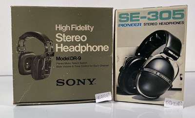 Lot 28 - TWO VINTAGE STEREO HEADPHONES (SONY, PIONEER).