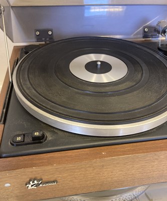 Lot 37 - AKAI AND SANSUI TURNTABLES.