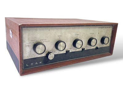 Lot 51 - JOHN'S EQUIPMENT - A VINTAGE LEAK STEREO 30 PLUS AMPLIFIER.