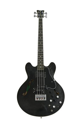 Lot 139 - CHRIS ECCLESHALL CUSTOM BUILT SEMI-ACOUSTIC 335 STYLE BASS GUITAR