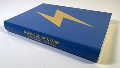 Lot 88 - DAVID BOWIE / MICK ROCK SIGNED MOONAGE DAYDREAM BOOK - DELUXE GENESIS PUBLICATIONS.