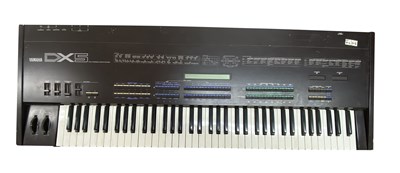 Lot 205 - YAMAHA DX-5 KEYBOARD, YAMAHA QX-1 SEQUENCER & ROLAND SYNC BOX SBX-80