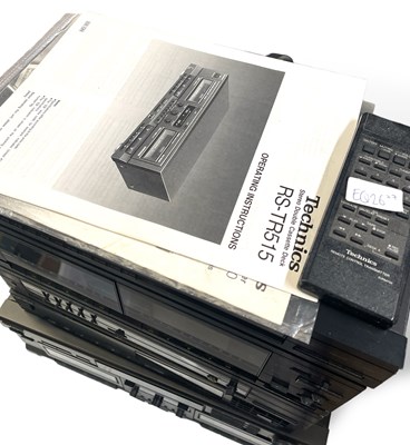 Lot 26 - TECHNICS & PIONEER HIFI EQUIPMENT.