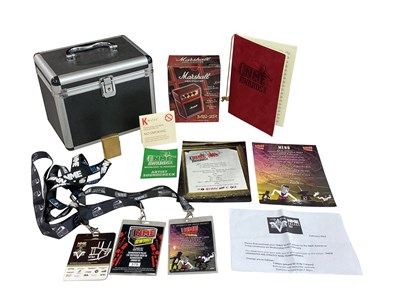 Lot 300 - 2005 NME AWARDS MEMORABILIA