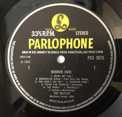 Lot 14 - THE BEATLES - RUBBER SOUL LP (ORIGINAL UK STOCK STEREO COPY - PCS 3075)