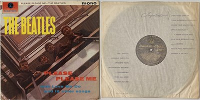 Lot 35 - THE BEATLES - PLEASE PLEASE ME LP (1ST UK MONO 'BLACK AND GOLD' - PMC 1202)