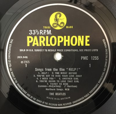 Lot 71 - THE BEATLES - HELP LP (RARE SLEEVE MISPRINT - UK MONO - PMC 1255)
