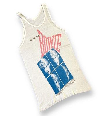 Lot 461 - DAVID BOWIE - ORIGINAL SERIOUS MOONLIGHT 1983 VEST.
