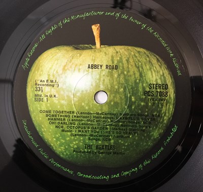 Lot 131 - THE BEATLES - ABBEY ROAD LP (UK MISALIGNED APPLE - PCS 7088)
