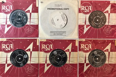 Lot 274 - ELVIS PRESLEY - RCA 7" COLLECTION (INCLUDING DEMO & PROMO)