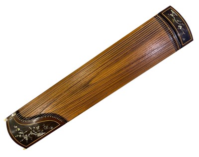 Lot 37 - CHINESE GUZHENG ZITHER HARP - 21 STRINGS