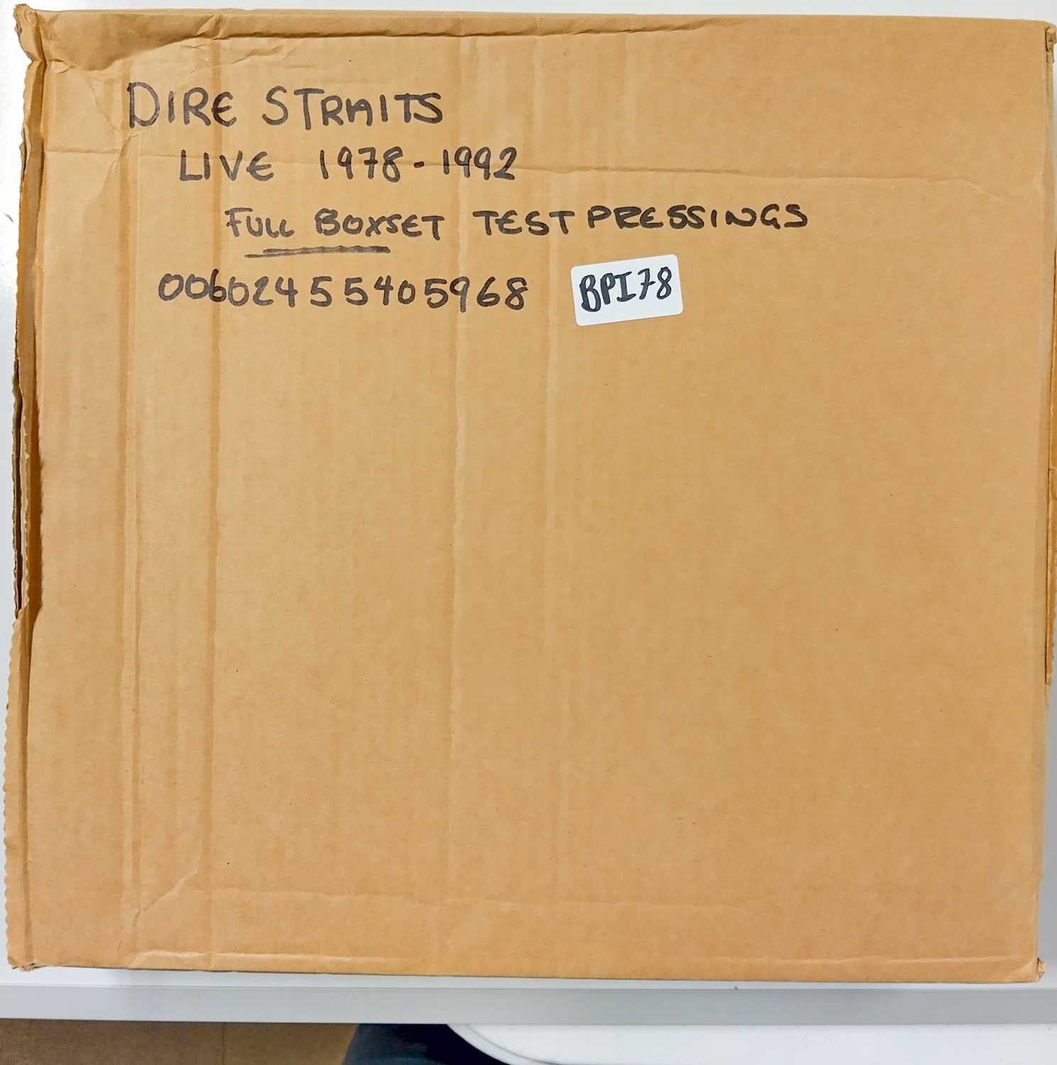 Lot 78 - DIRE STRAITS - LIVE 1978-1992 BOX SET (00602455405968)