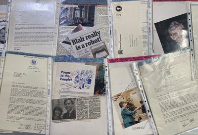 Lot 10 - POLITICIANS - LARGE COLLECTION OF LETTERS/SIGNATURES.