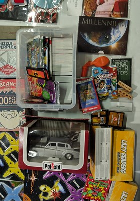 Lot 38 - TOYS AND COLLECTABLES.