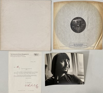 Lot 5 - JOHN ENTWISTLE - LP PACK (INC LETTER & PRESS PHOTOGRAPH)