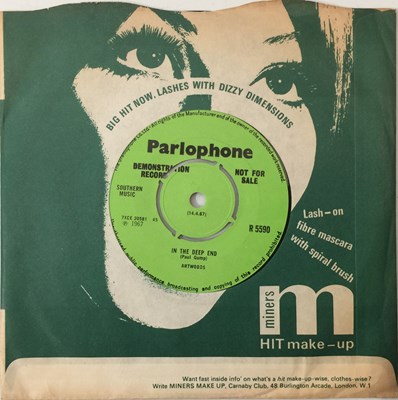 Lot 56 - THE ARTWOODS - WHAT SHALL I DO/ IN THE DEEP END 7" (UK PROMO - PARLOPHONE - R5590)
