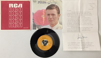 Lot 18 - DAVID BOWIE - 7" PACK