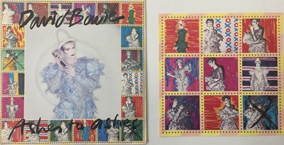 Lot 18 - DAVID BOWIE - 7" PACK