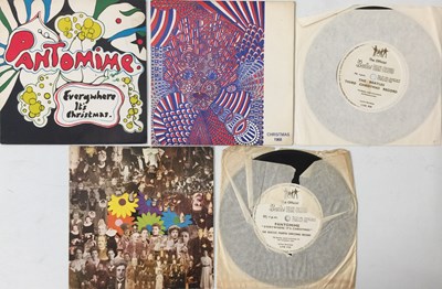Lot 59 - THE BEATLES - 7" FLEXI DISCS