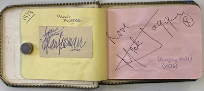 Lot 187 - BINGLEY HALL AUTOGRAPH BOOK TO INCLUDE PINK FLOYD, ROLLING STONES, QUEEN, GENESIS, YES, BLACK SABBATH & MORE.