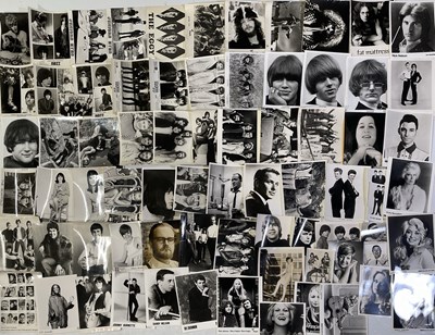 Lot 299 - 1970S ARTISTS - PRESS AND PROMOTIONAL PHOTOGRAPHS.