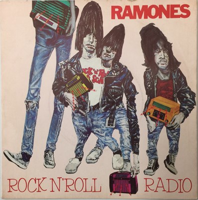 Lot 140 - RAMONES - 7" PACK