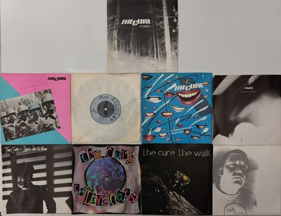 Lot 197 - THE CURE - 7" PACK