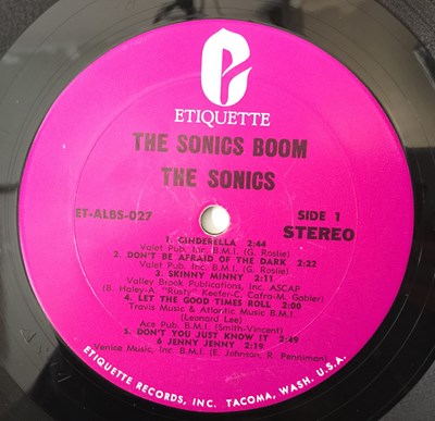 Lot 1 - THE SONICS - BOOM LP (US ORIGINAL - ET-ALBS-027)