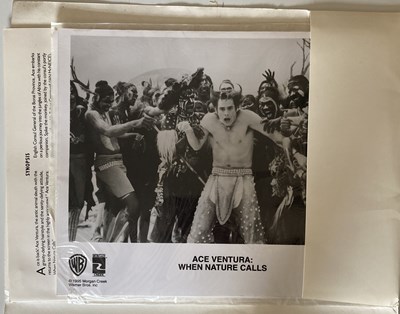 Lot 47 - FILM PRESS KITS - 90S / 00S TITLES.