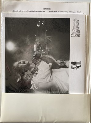 Lot 47 - FILM PRESS KITS - 90S / 00S TITLES.