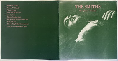 Lot 31 - THE SMITHS - THE QUEEN IS DEAD LP (ORIGINAL UK WHITE LABEL TEST PRESSING LP WITH PROOF SLEEVE AND INNERS - ROUGH 96)