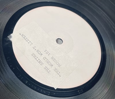 Lot 32 - THE SMITHS - THE WORLD WON'T LISTEN LP (ORIGINAL UK WHITE LABEL TEST PRESSING - ROUGH 101)