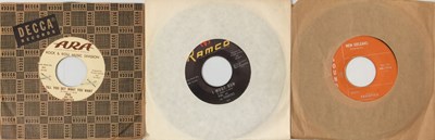 Lot 316 - PHIL AND THE FRANTICS - 7" PACK