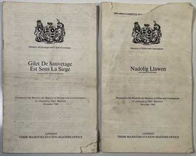 Lot 250 - THE BEATLES - HUMOROUS APPLE 'IN-HOUSE' PRIVATELY PUBLISHED BOOKLETS.