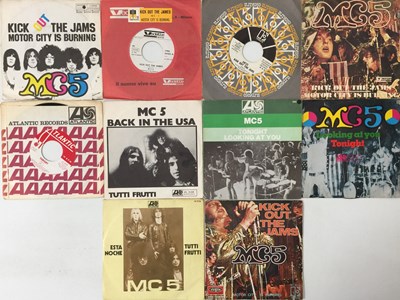 Lot 326 - MC 5 - 7" PACK