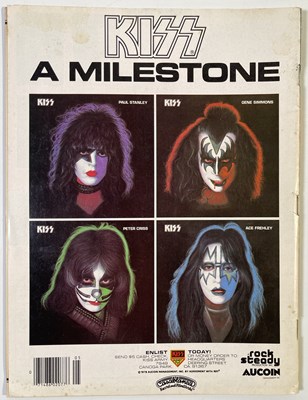 Lot 370 - KISS - AN ORIGINAL MARVEL COMIC COMPLETE WITH POSTER INSERT.