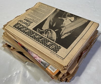 Lot 460 - THE CLASH - LARGE COLLECTION OF ORIGINAL MAGAZINE CUTTINGS/CLIPPINGS.