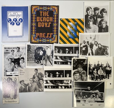 Lot 389 - THE BEACH BOYS - PRESS KITS / MEMORABILIA COLLECTION.
